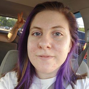 Meet your Posher, Leah